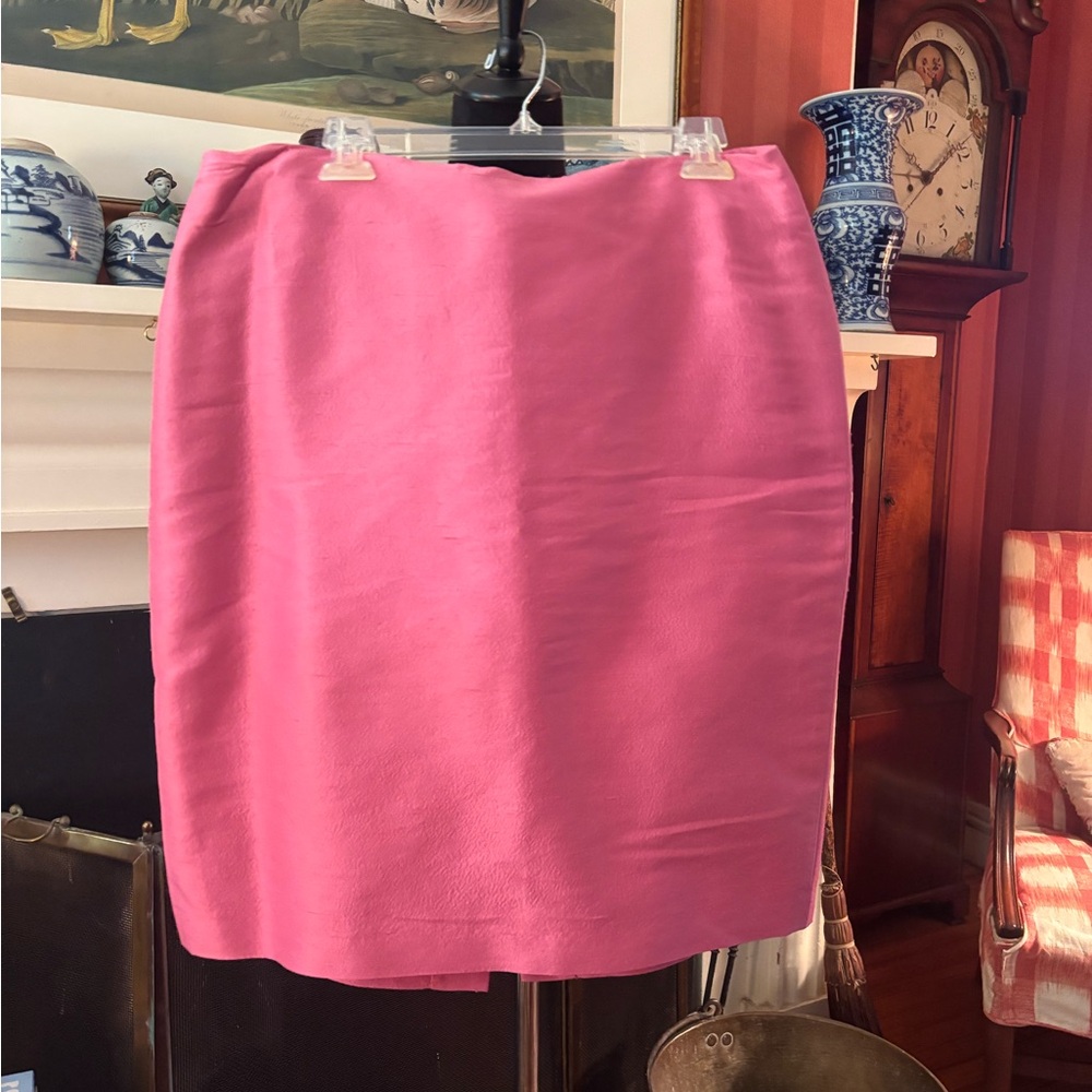 Chic Pink Pencil Skirt